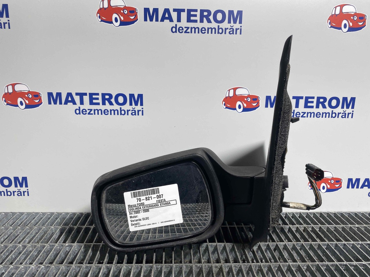 OGLINDA EXTERIOARA STANGA FORD FIESTA FIESTA - - (2002 2005)