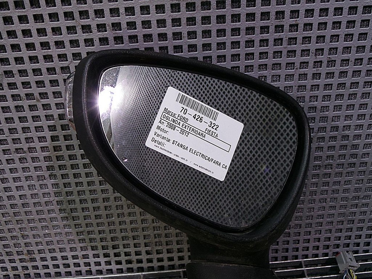 OGLINDA EXTERIOARA STANGA FORD FIESTA FIESTA - - (2008 2012)