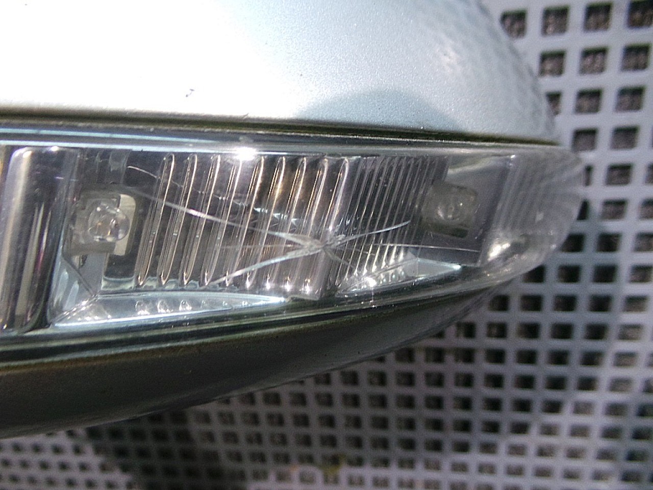 OGLINDA EXTERIOARA STANGA MERCEDES S-CLASS S-CLASS - - (2006 2013)
