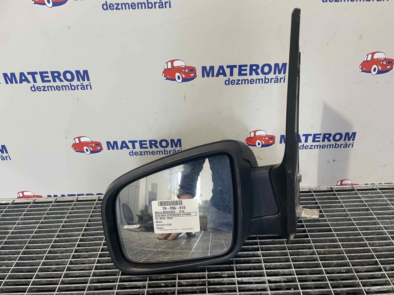 OGLINDA EXTERIOARA STANGA MERCEDES VITO VITO - - (2010 2014)