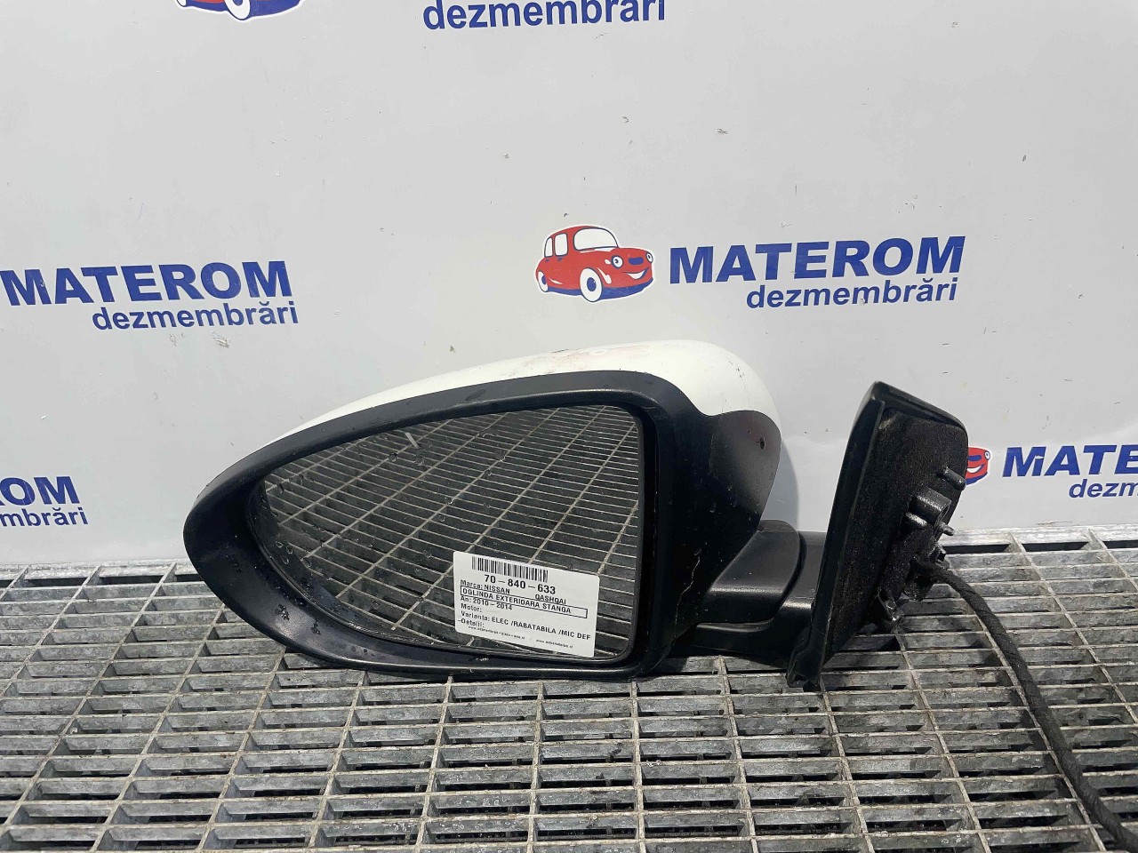 OGLINDA EXTERIOARA STANGA NISSAN QASHQAI - - (2010 2014)