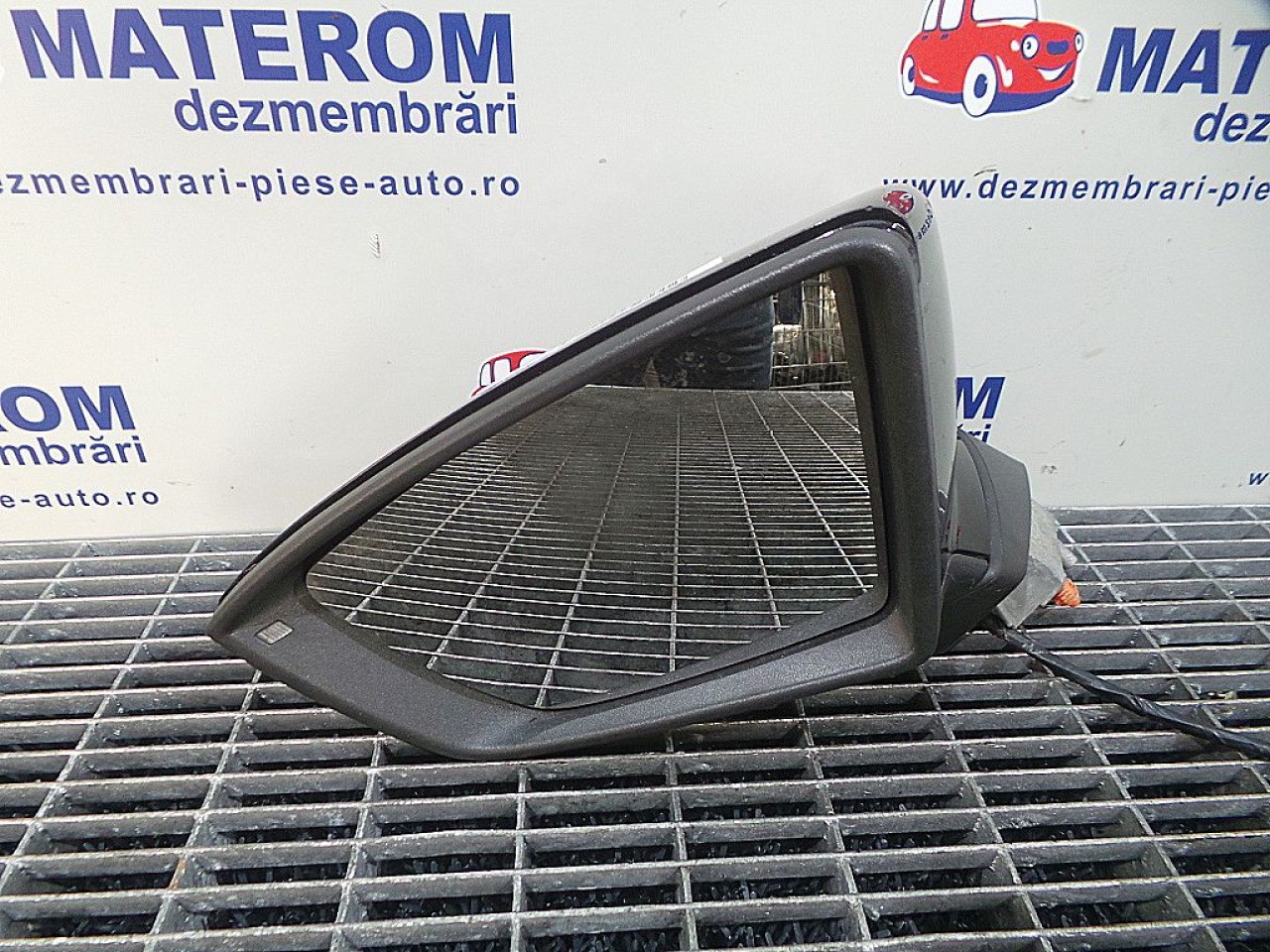 OGLINDA EXTERIOARA STANGA SEAT LEON LEON - - (2012 2016)