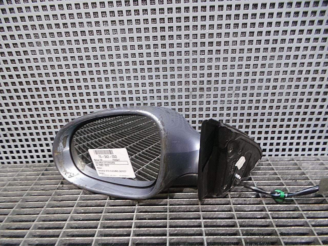 OGLINDA EXTERIOARA STANGA VW PASSAT - - (2005 2010)