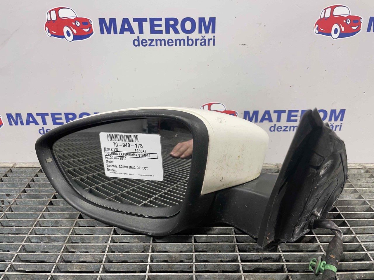 OGLINDA EXTERIOARA STANGA VW PASSAT - - 