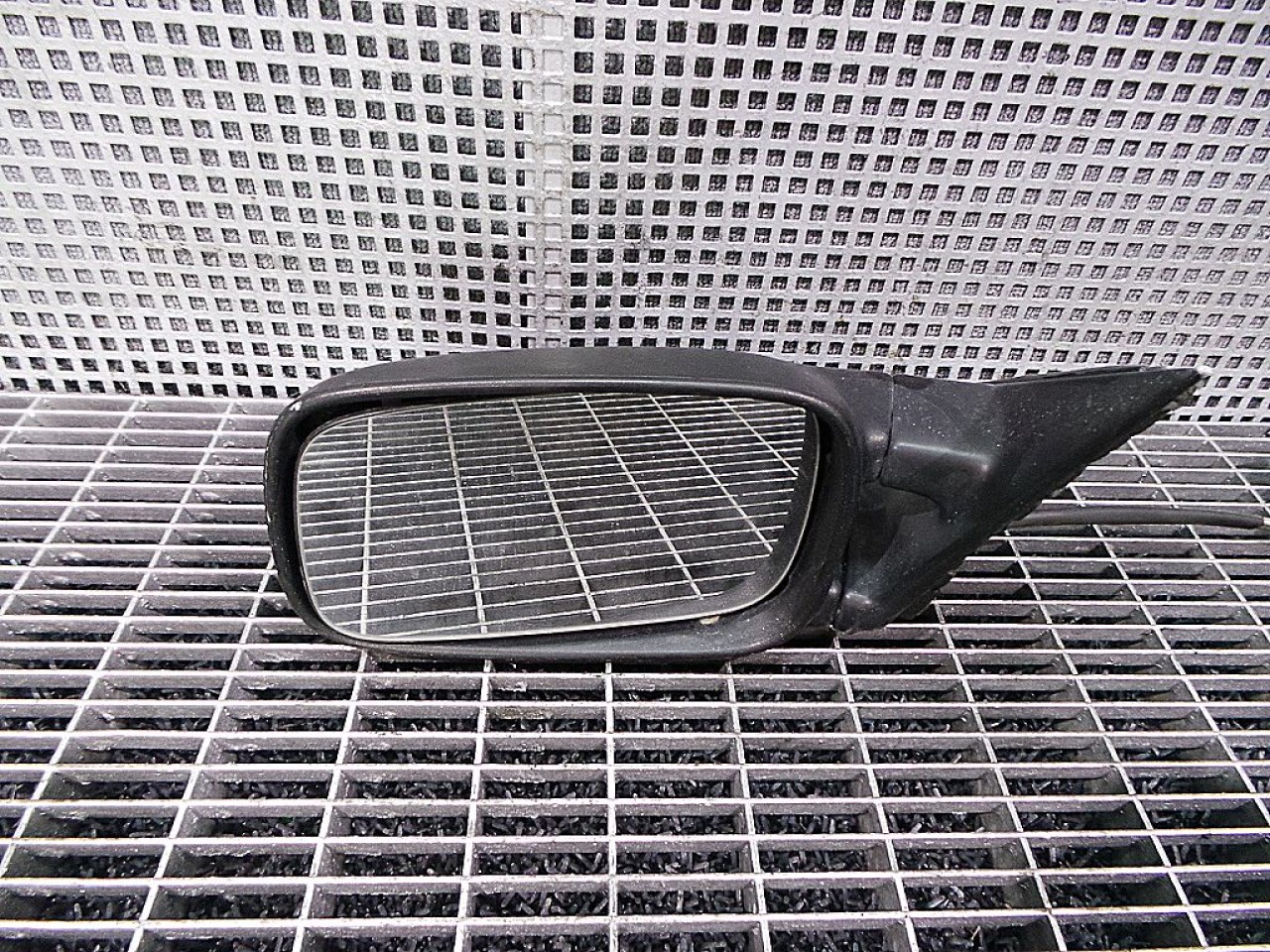OGLINDA EXTERIOARA STANGA VW PASSAT PASSAT - - (1994 1997)