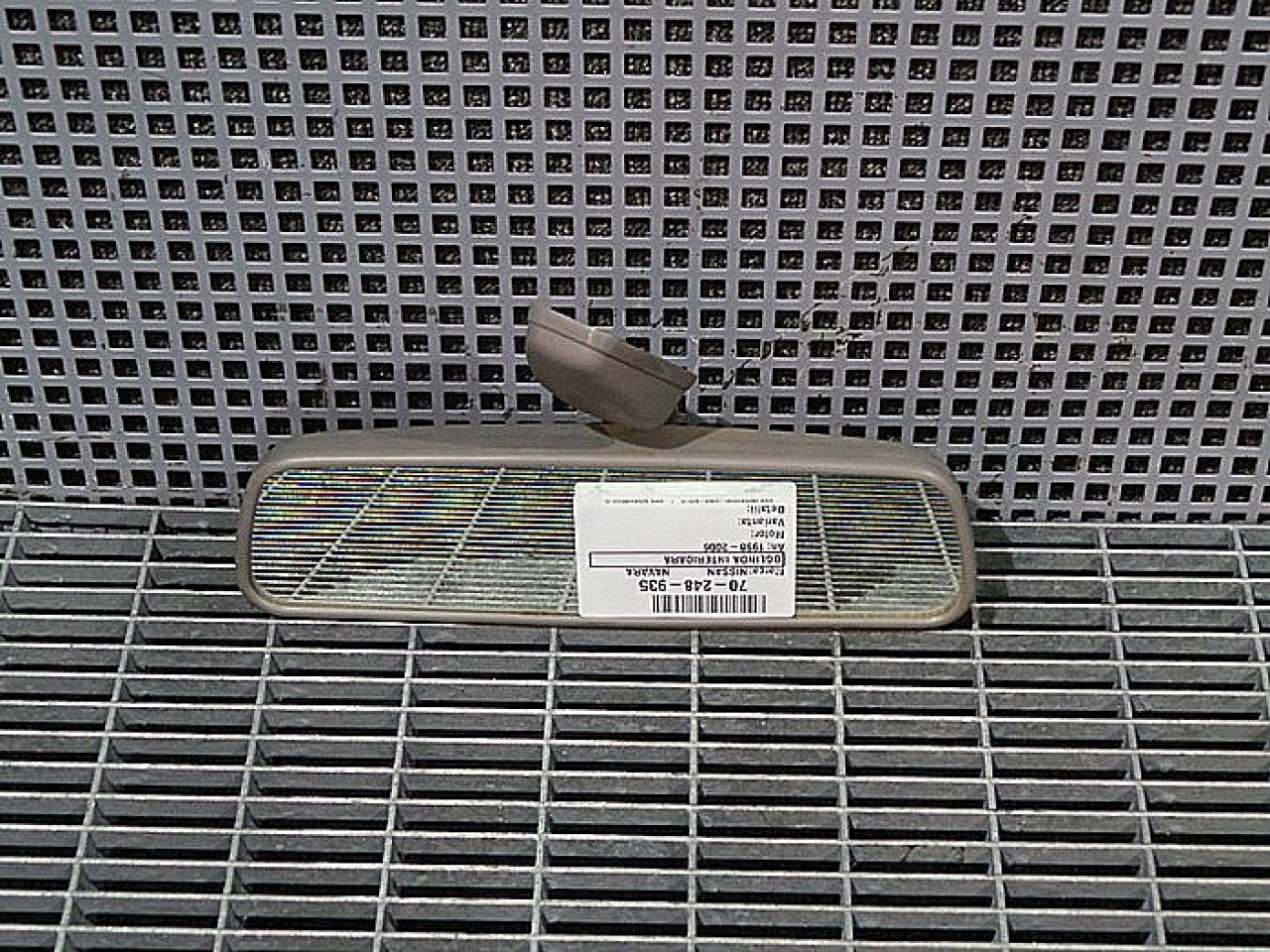 OGLINDA INTERIOARA NISSAN NAVARA - - (1997 2005)