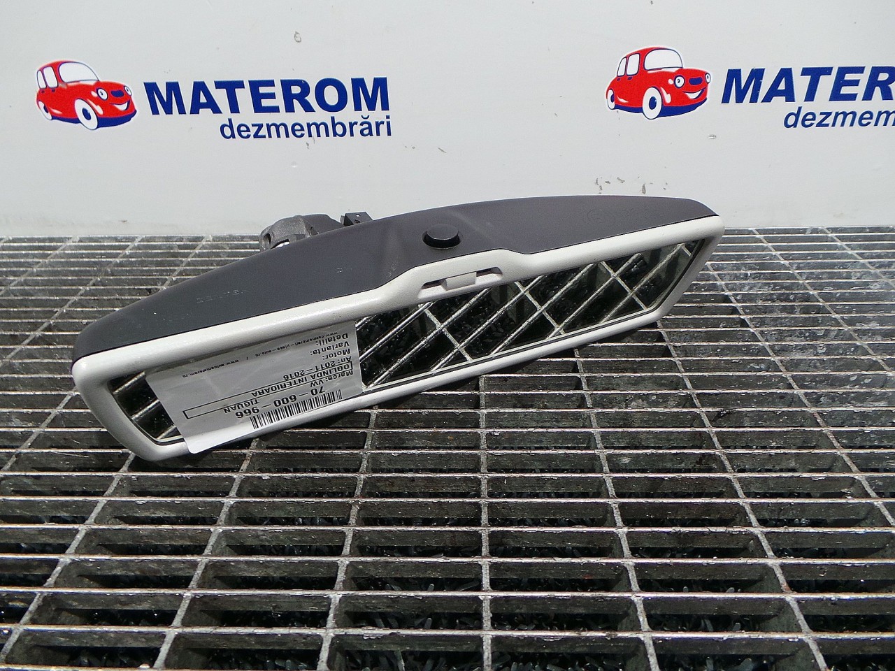OGLINDA INTERIOARA VW TIGUAN - - (2010 2015)
