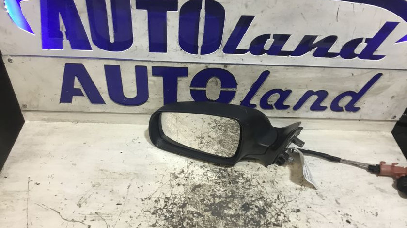 Oglinda Laterala Stanga Mecanica, O Ureche de Prindere Rupta Skoda OCTAVIA 1U2 1996-2010
