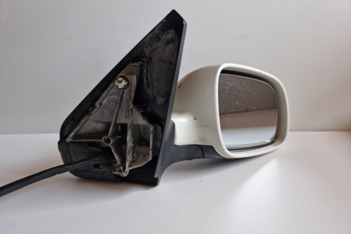 Oglinda Manuala Dreapta cod LLR36946 LLR36946 Volkswagen VW Golf 4 [1997 - 2006]