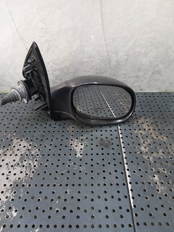 Oglinda manuala dreapta peugeot 206 cp6475000