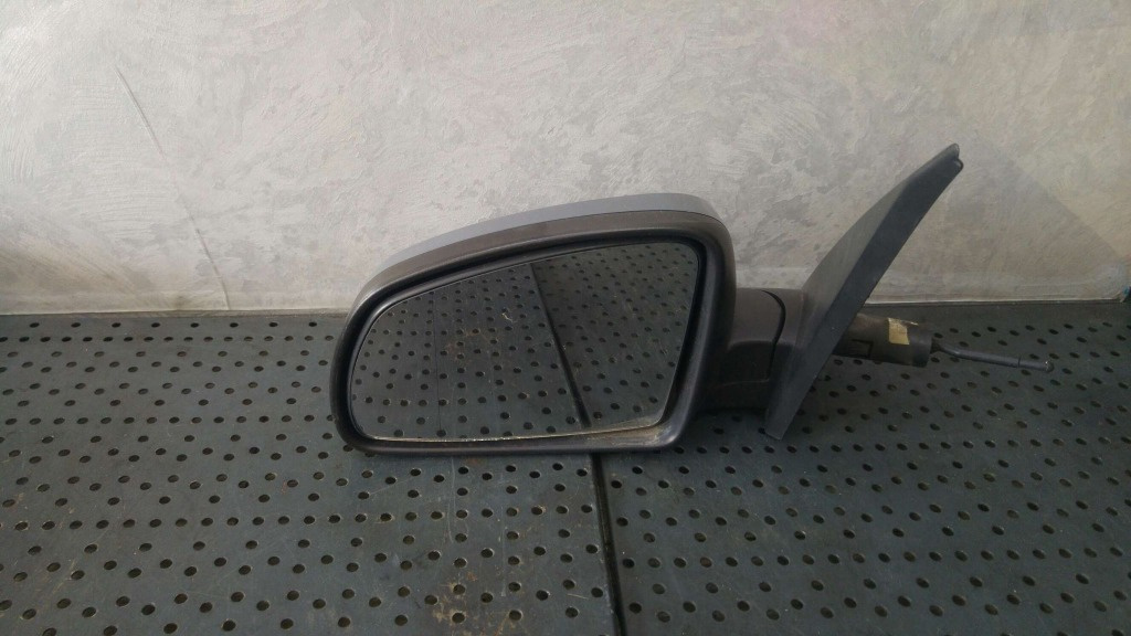Oglinda manuala stanga opel meriva a x03 93494558