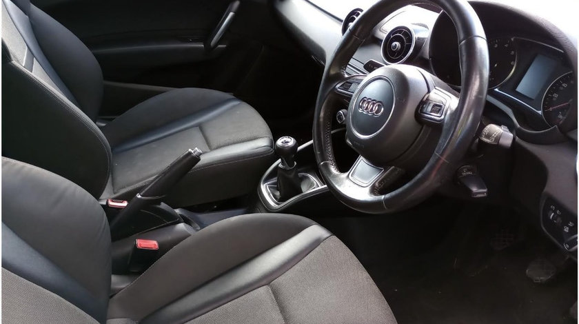 Oglinda retrovizoare interior Audi A1 2011 HATCHBACK 1.4 TSi CAXA