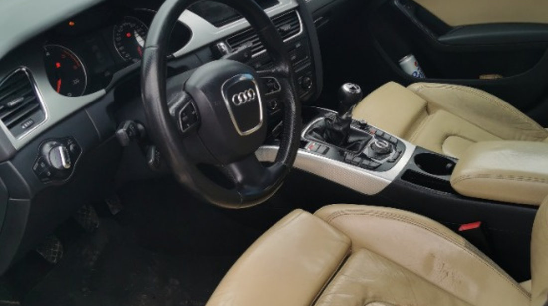 Oglinda retrovizoare interior Audi A4 B8 2009 Berlina 2.0 TDI