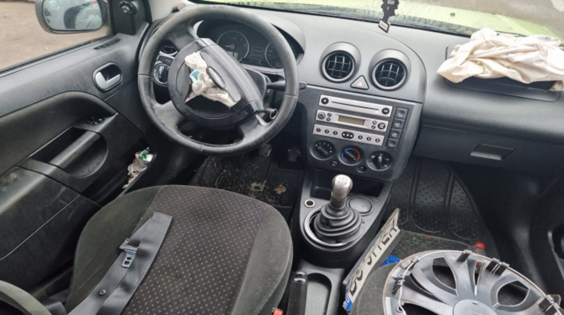 Oglinda retrovizoare interior Ford Fiesta 5 2005 hatchback 1.4 diesel