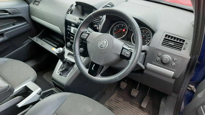 Oglinda retrovizoare interior Opel Zafira B 2009 MPV 1.9 CDTI