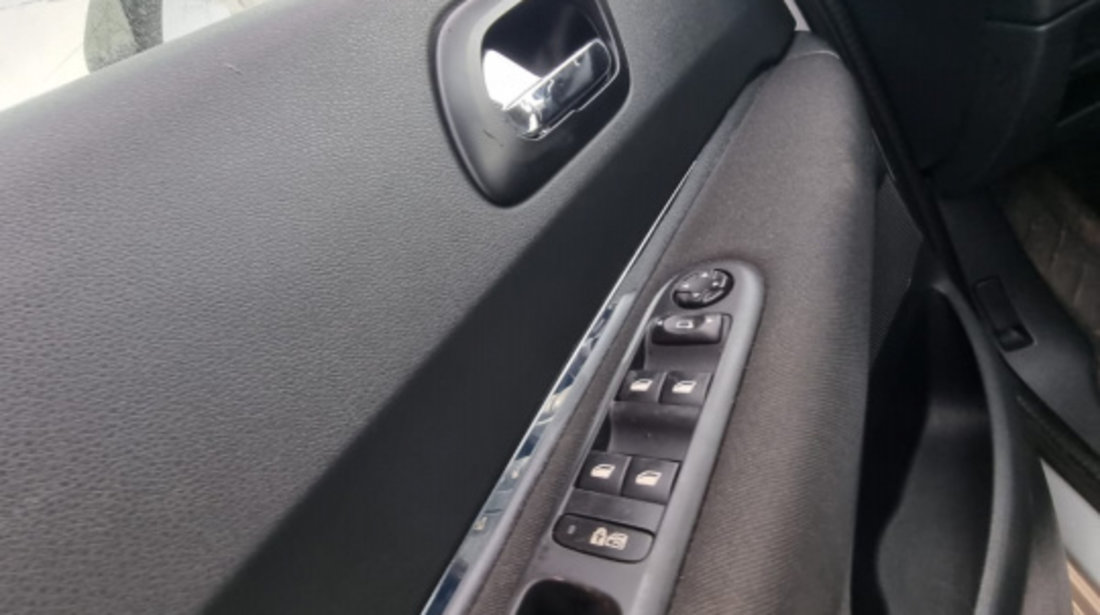 Oglinda retrovizoare interior Peugeot 3008 2010 CrossOver 1.6