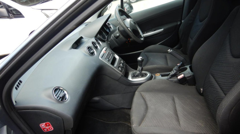 Oglinda retrovizoare interior Peugeot 308 2008 HATCHBACK 1.4 i