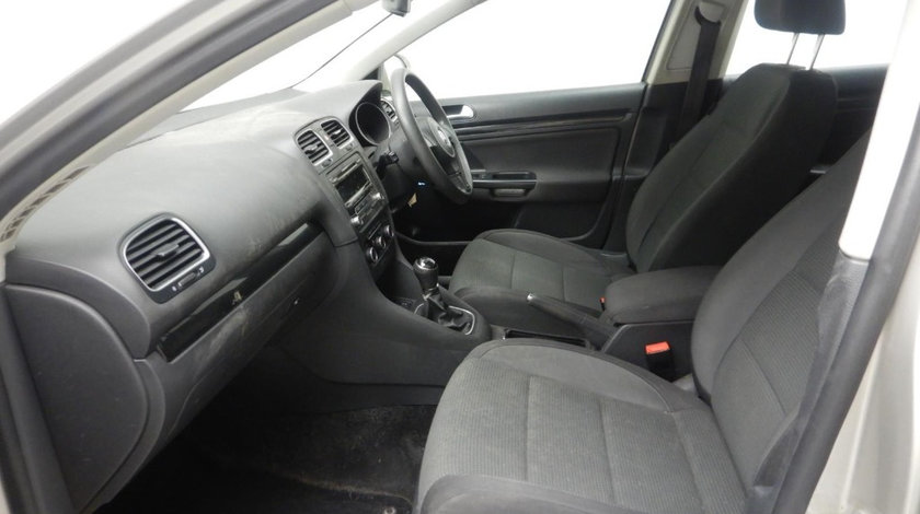 Oglinda retrovizoare interior Volkswagen Golf 6 2013 VARIANT 1.6 TDI CAYC