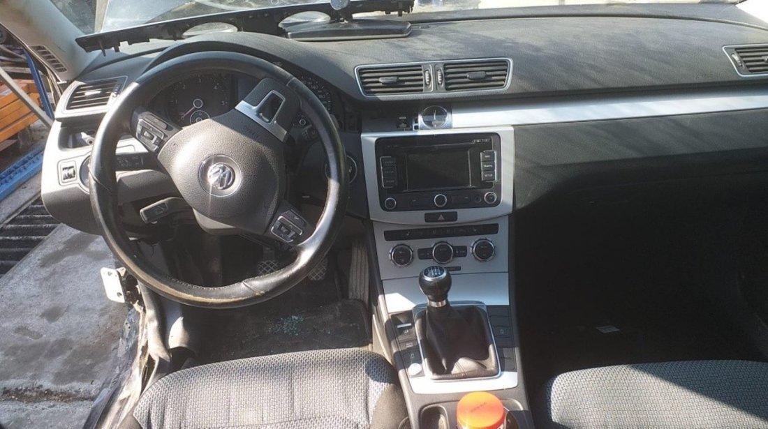 Oglinda retrovizoare interior Volkswagen Passat B7 2012 COMBI 1.6 TDI