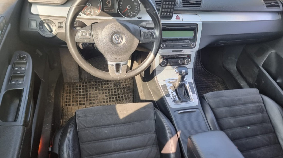 Oglinda retrovizoare interior Volkswagen Passat B6 2010 berlina 2.0 TDI 4MOTION CBBB