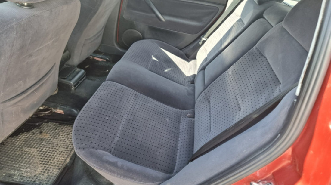 Oglinda retrovizoare interior Volkswagen Passat B5 1999 avant 1.6 benzina AHL