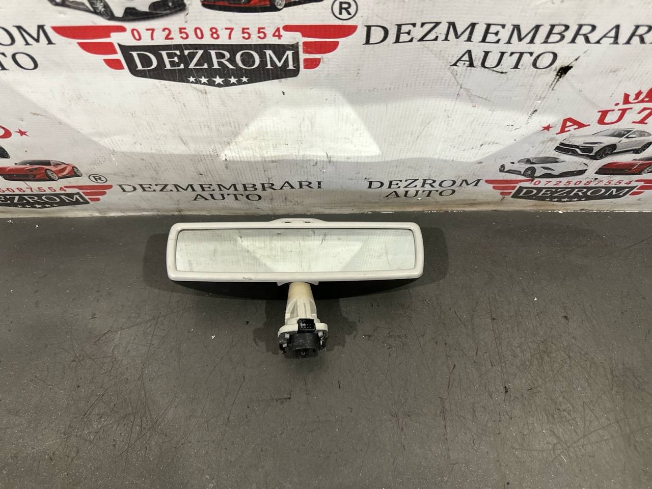 Oglinda retrovizoare parbriz 5G0857511B Skoda Octavia III Combi (5E5) 2.0 TDI RS 184 cai CUNA