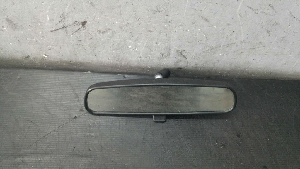 Oglinda retrovizoare toyota yaris p9 e8011681