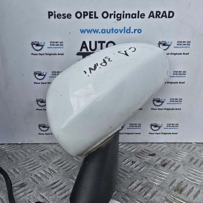 Oglinda stanga 3 pini Opel Corsa D 2006-2010