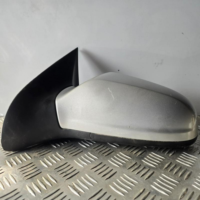 Oglinda stanga 5 pini Opel Astra H GTC 2004-2007