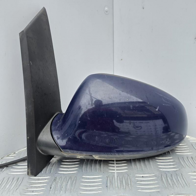 Oglinda stanga 5 pini Opel Astra J 2009-2012