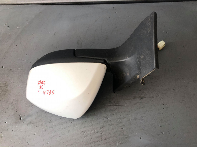 Oglinda stanga 5 pini suzuki splash