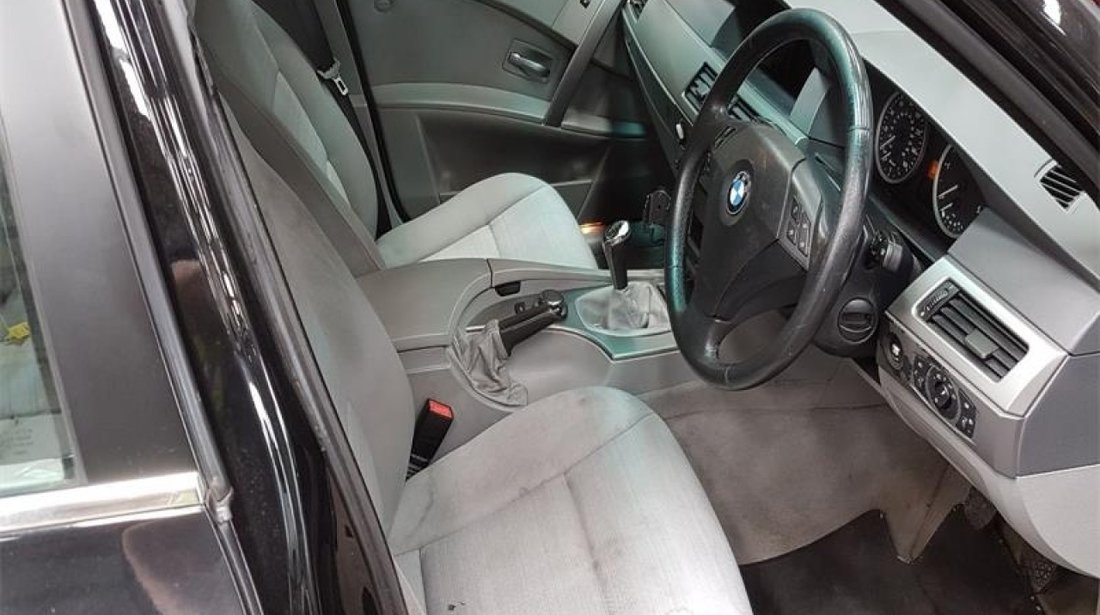 Oglinda stanga completa BMW E60 2006 Sedan 520 D