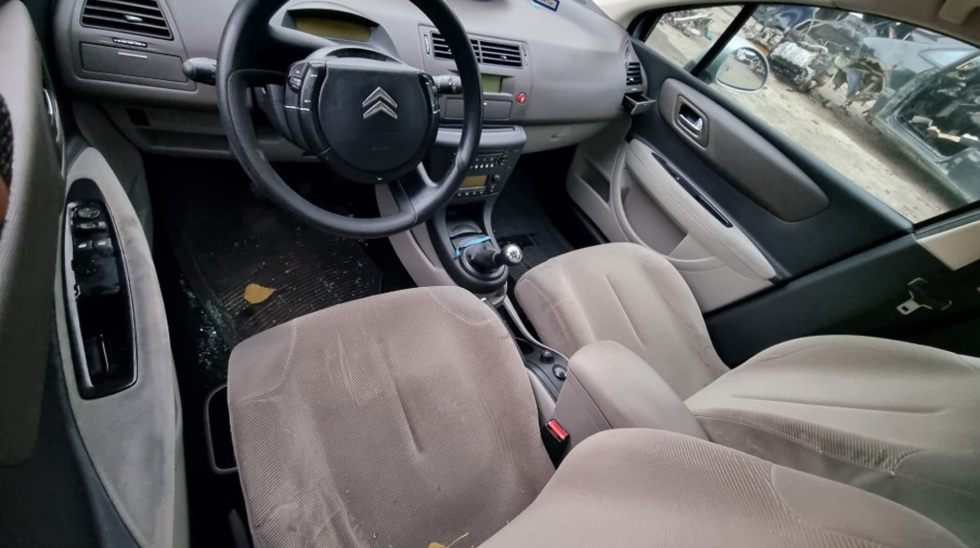 Oglinda stanga completa Citroen C4 2006 hatchback 1.6 benzina