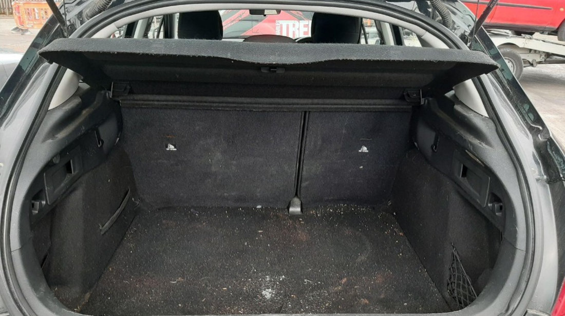 Oglinda stanga completa Citroen C4 2013 Hatchback 1.6 HDi 92 (DV6DTED)