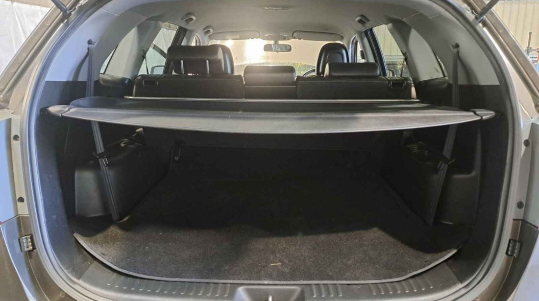 Oglinda stanga completa Kia Sorento 2011 SUV 2.2 DOHC D4HB