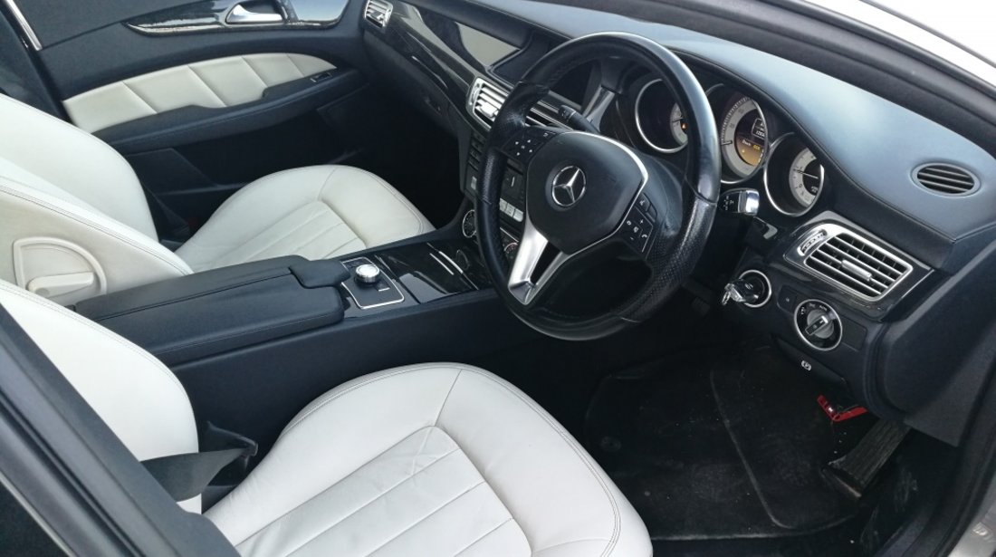 Oglinda stanga completa Mercedes CLS W218 2012 COUPE CLS250 CDI