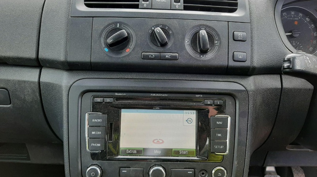 Oglinda stanga completa Skoda Fabia 2 2011 Hatchback 1.2t TDI