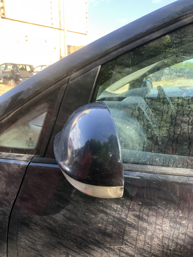 Oglinda stanga cu rabatare manuala si reglaj electric Volkswagen Golf 6 Plus 1.6 Motorina 2010, CU INCALZIRE