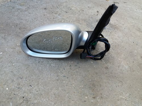 Oglinda Stanga cu Semnalizare  VW Golf 5 Plus Gri Metalizat