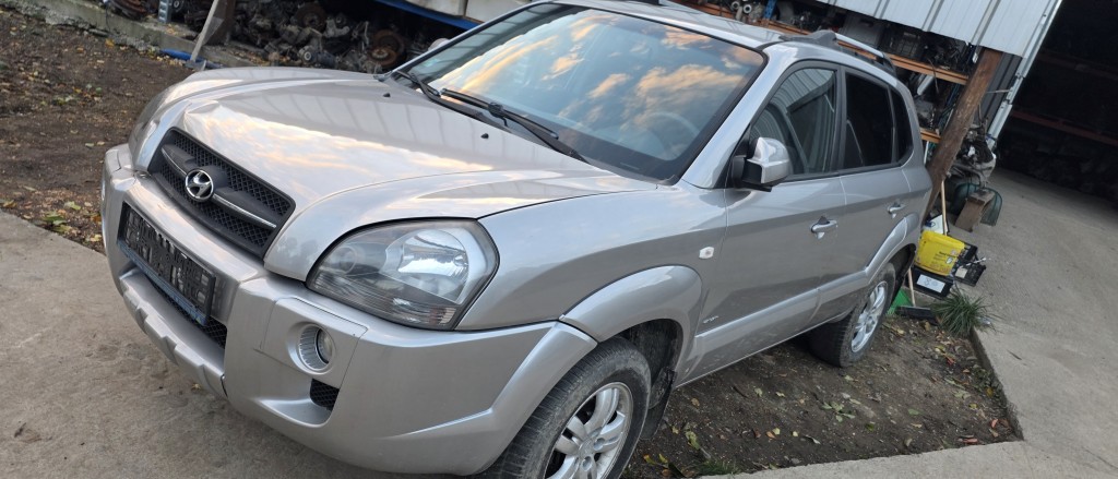 Oglinda stanga / dreapta Hyundai Tucson 2006 2007 2008