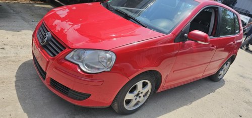 Oglinda stanga / dreapta Vw Polo 9N Facelift 2006 2007 2008 2009