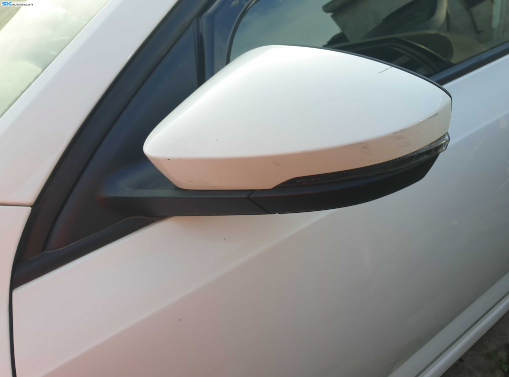 Oglinda Stanga Electrica cu Incalzire Fara Pliere Rabatare Skoda Octavia 3 2013 - 2017 Culoare LF9E [K4752]
