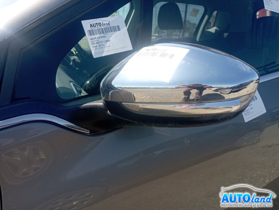 Oglinda Stanga Electrica cu Rabatare si Semnalizare Peugeot 2008 2013