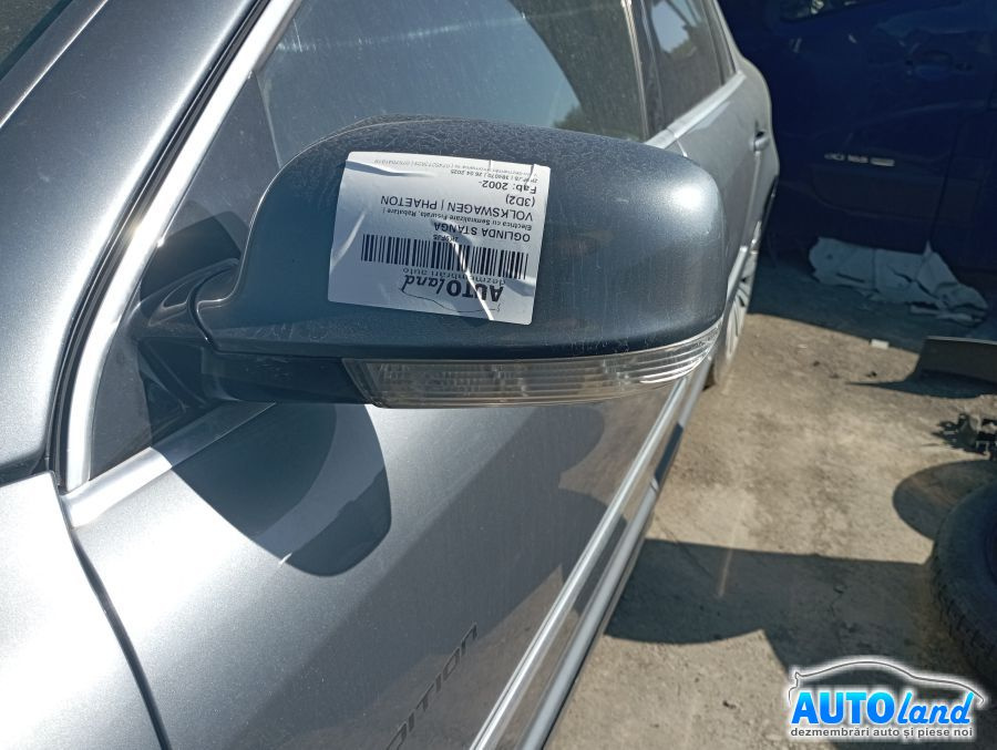 Oglinda Stanga Electrica cu Semnalizare Fisurata, Rabatare Volkswagen PHAETON 3D2 2002