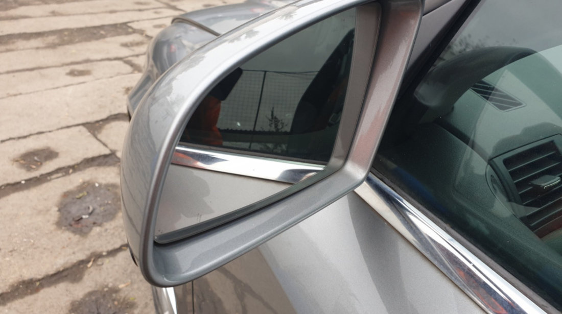 Oglinda Stanga Electrica Fara Pliere Rabatare cu Defect Cosmetic Audi A4 B7 2005 - 2008 Culoare LY7Q [C1973]