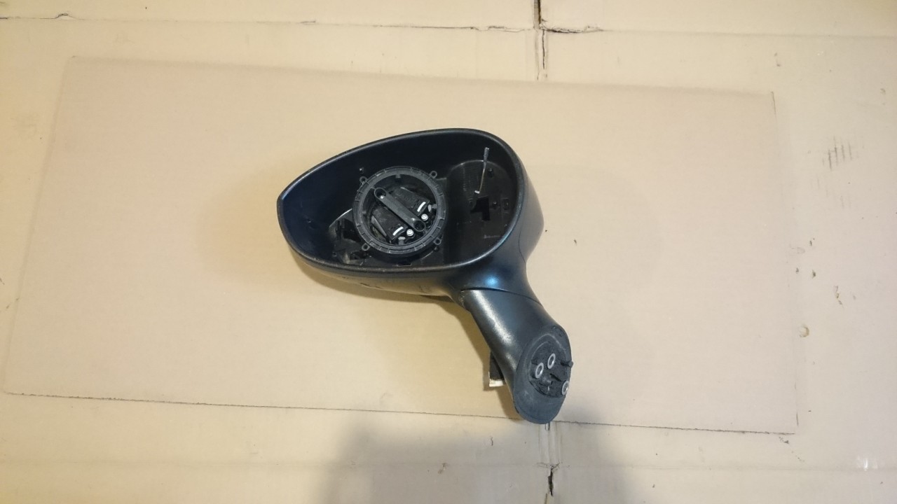 Oglinda stanga Fiat Punto III 199 (2005-2010) cod E3 011023