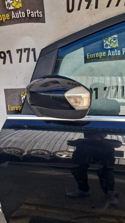 Oglinda stanga Ford C-Max 2 an 2013