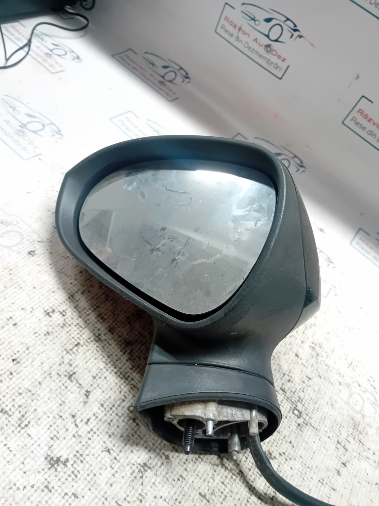 Oglinda stanga manuala Seat Ibiza - Benzina 2010, -