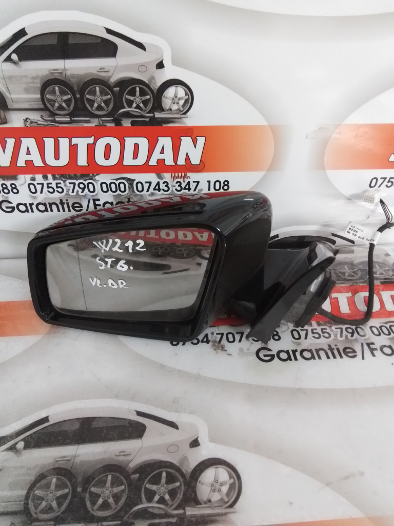 Oglinda stanga Mercedes-Benz E-Class (2010->) [A207] 2.2 Motorina 2012