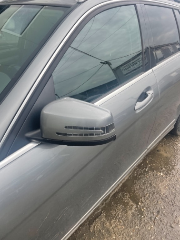 Oglinda stanga Mercedes c class w204 de Europa facelift